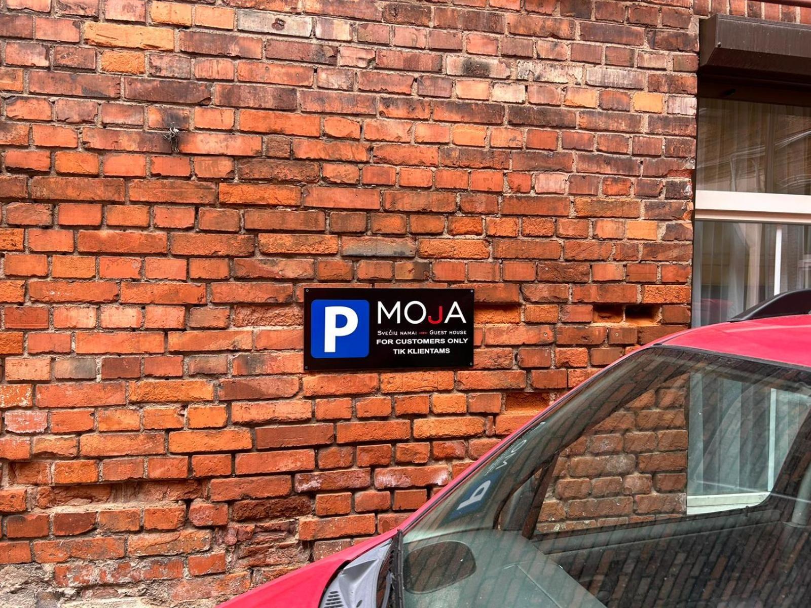 Moja Accommodation Kaunas Bagian luar foto